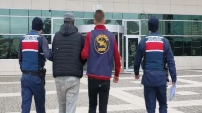 Bolu’da hırsızlık olayına karışan şüpheli, JASAT ekiplerince yakalandı. Bolu İl
