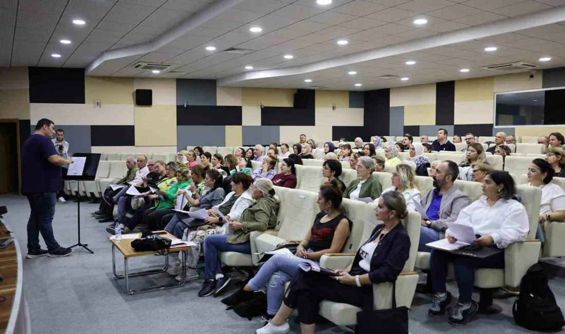 Sakarya Büyükşehir Belediyesi tarafından müziğe ilgi duyan vatandaşlar için düzenlenen