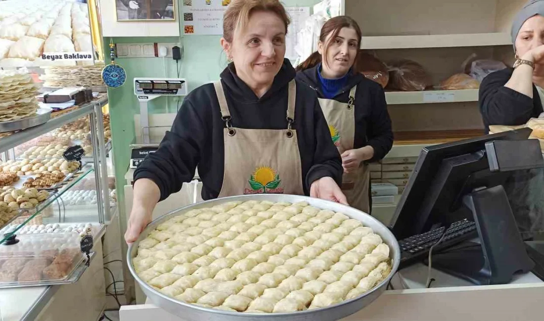 Zonguldak’ın Devrek ilçesine özgü tescilli beyaz baklava, bayram sofralarındaki yerini