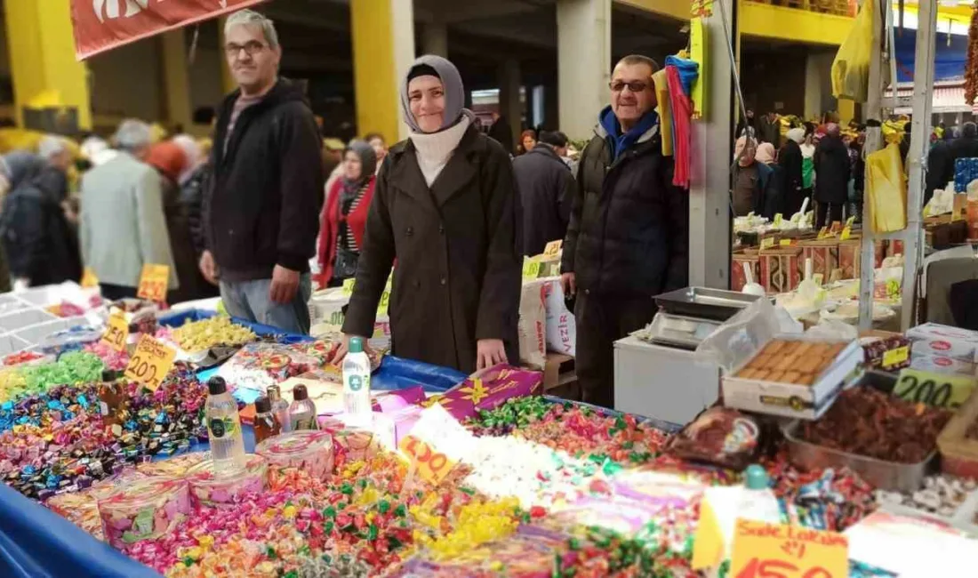 Zonguldak’ın Devrek ilçesinde Ramazan Bayramı’na sayılı günler kala esnafların tezgahları