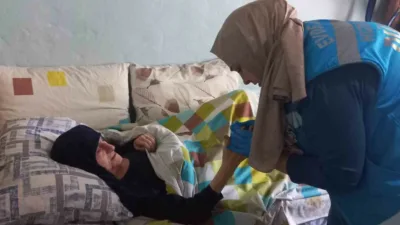 DÜZCE(İHA) – Sağlık Bakanlığı tarafından yatağa bağımlı, özel bireyler ve
