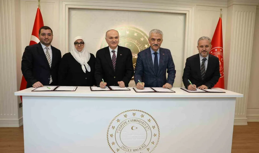 DÜZCE (İHA) – Düzce’de hayırsever iş adamı Cahit Vuruş tarafından