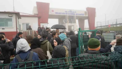 Kocaeli’nin Dilovası ilçesinde parfüm dolum tesisinde çıkan ve 7 kişinin