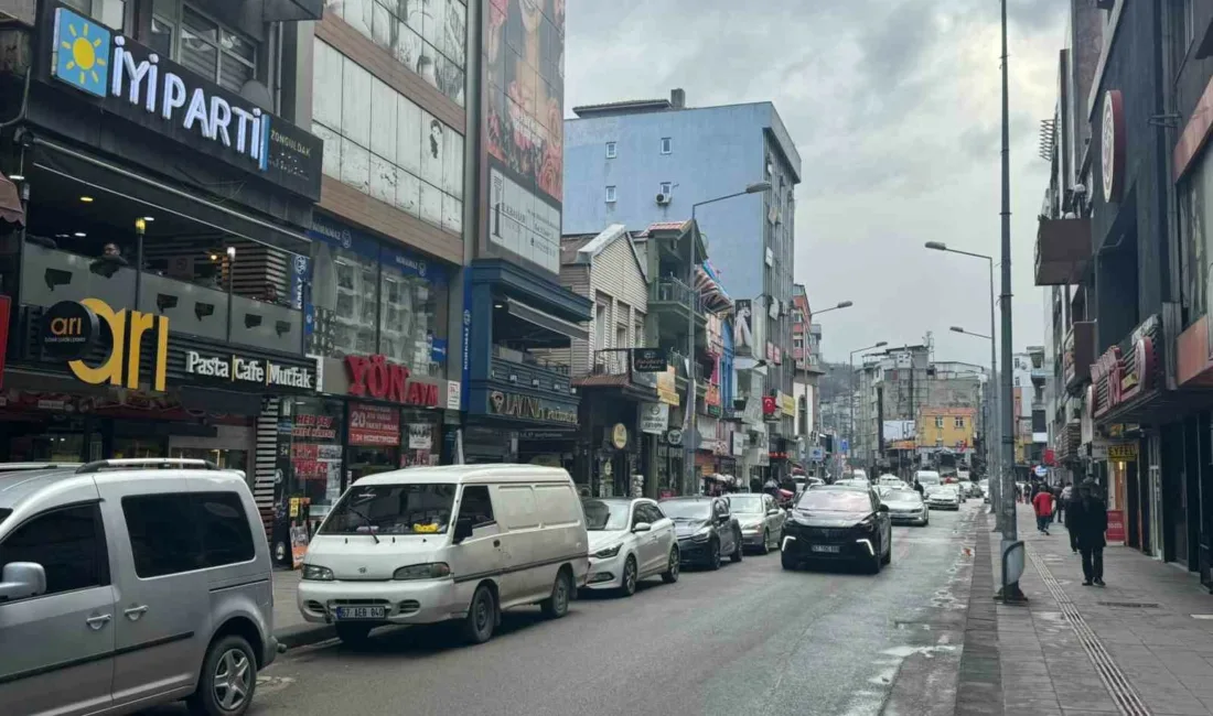 Zonguldak kent merkezinin en işlek noktası olan Gazipaşa Caddesi’nde, kural