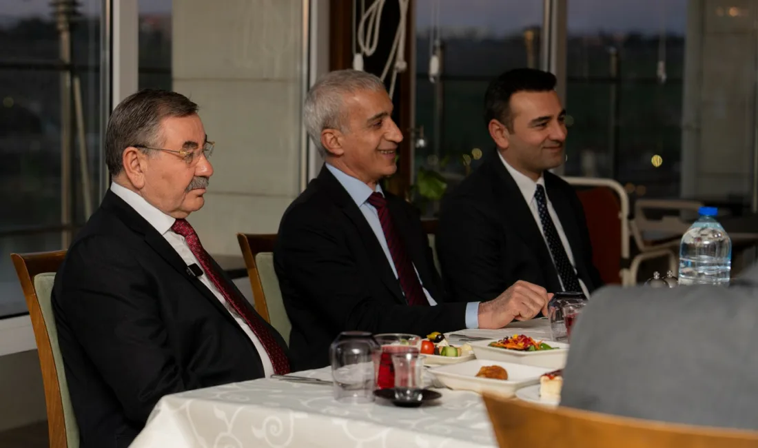Gölbaşı Belediye Başkanı Yakup Odabaşı’nın ev sahipliğinde ilçe erkanının katılımıyla