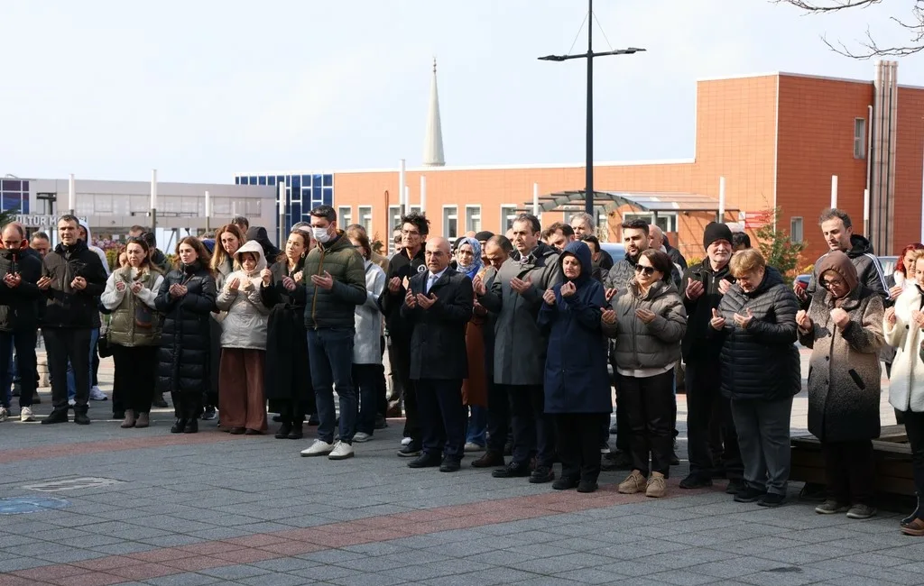 Zonguldak Bülent Ecevit Üniversitesi (BEUN) camiası, Mühendislik Fakültesi idari personeli