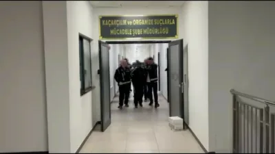 Kocaeli’de bir iş yeri sahibinden yüksek miktarda para talep ederek,