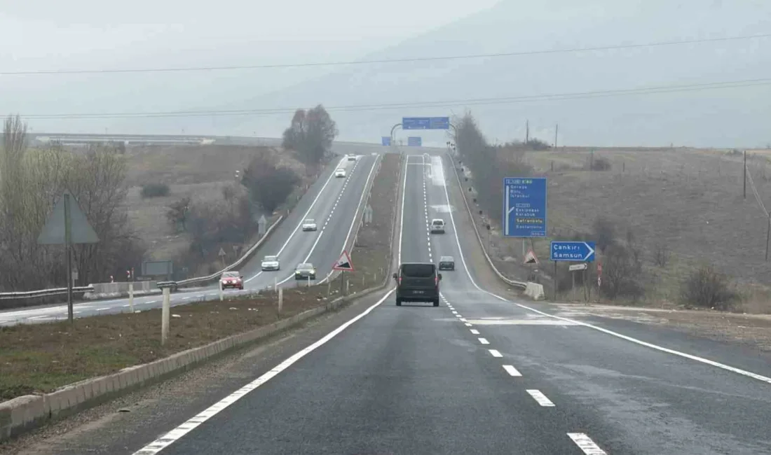 İstanbul’u Karadeniz’e bağlayan Karabük’ün Kemikli Rampaları’nda bayram trafiği geçişleri akıcı
