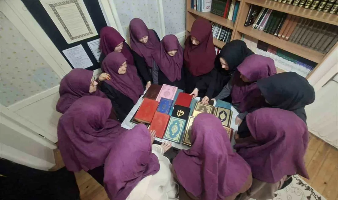 Zonguldak’ın Alaplı ilçesinde kadın kursiyerlerin desteğiyle bin 200 adet Kur’an-ı
