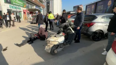 Karabük’te park halindeki kamyonetin sürücüsünün açtığı kapıya çarpan motosiklet sürücüsü