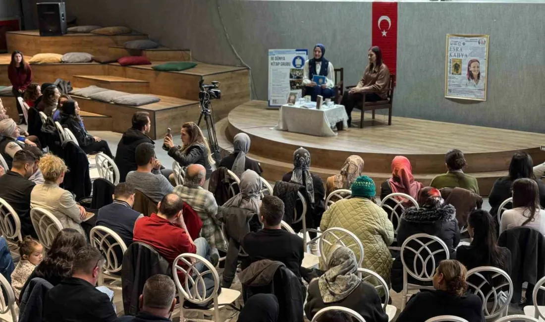 Karabük Belediyesi’nin düzenlediği sanat ve edebiyat programı yoğun ilgi gördü.