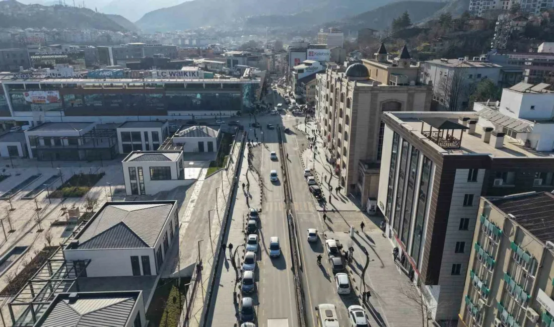 Karabük Belediyesi şehir içi trafikte düzeni sağlamak amacıyla park ihlallerine