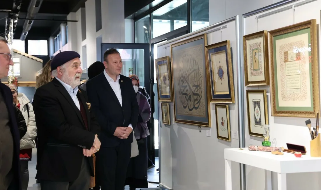 Kartepe Belediyesi tarafından ebru sanatçısı Hikmet Barutçugil’in katılımıyla söyleşi gerçekleştirildi.
