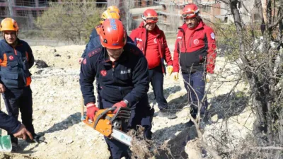 Kastamonu’da İl Afet ve Acil Durum Müdürlüğü koordinasyonunda bir köyde