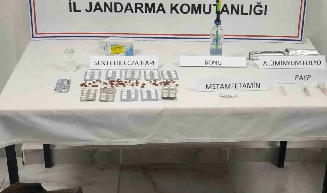 Kastamonu’da jandarma ekiplerince gerçekleştirilen uyuşturucu operasyonunda gözaltına alınan 4 şüpheliden