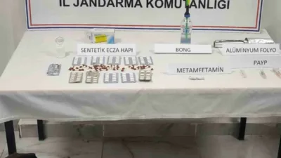 Kastamonu’da jandarma ekiplerince gerçekleştirilen uyuşturucu operasyonunda gözaltına alınan 4 şüpheliden