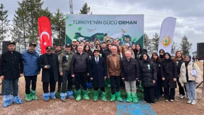 Karabük Üniversitesi (KBÜ) Orman Fakültesi akademisyenleri ve öğrencileri, “Türkiye’nin Gücü