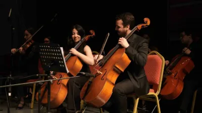 Kocaeli Büyükşehir Belediyesi Oda Orkestrası, Toygar Işıklı dizi müziklerini senfonik
