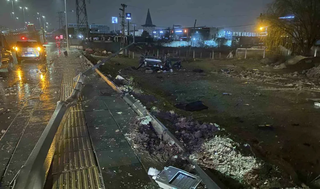Ankara’nın Yenimahalle ilçesinde otomobil sürücüsü, önce yol ayrımındaki bariyere ardından