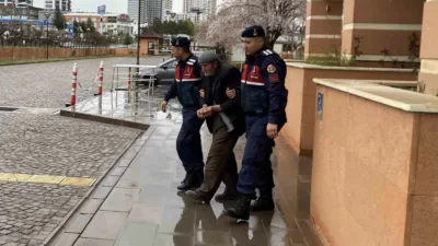 Kastamonu’da evde tartıştığı oğlunu tüfekle vurarak öldüren baba tutuklandı. Olay,