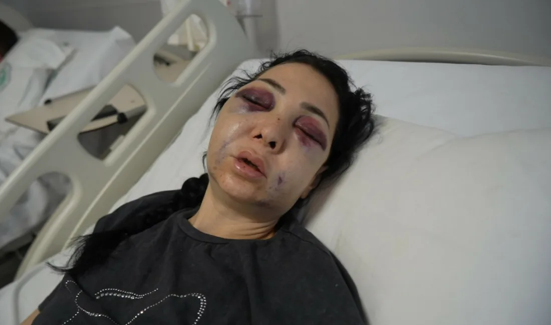 Kocaeli’nin İzmit ilçesinde bayram günü gittikleri kafede küfür eden grubu