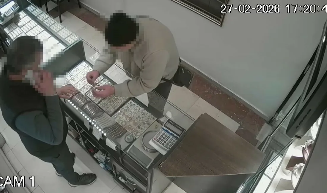 Kocaeli’nin Körfez ilçesinde 63 yaşındaki Gül Dağ’ı evinde öldürerek altın
