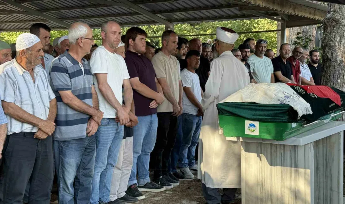 Kocaeli’de buluşma bahanesiyle çağırdıkları genci planlı şekilde bıçaklayarak öldürdükleri iddia