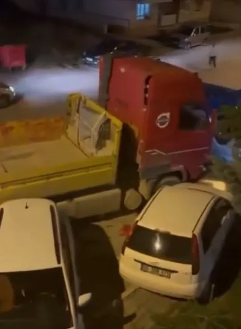 Ankara’da meydana gelen kazada bir tırın 9 araca çarpması sonucu