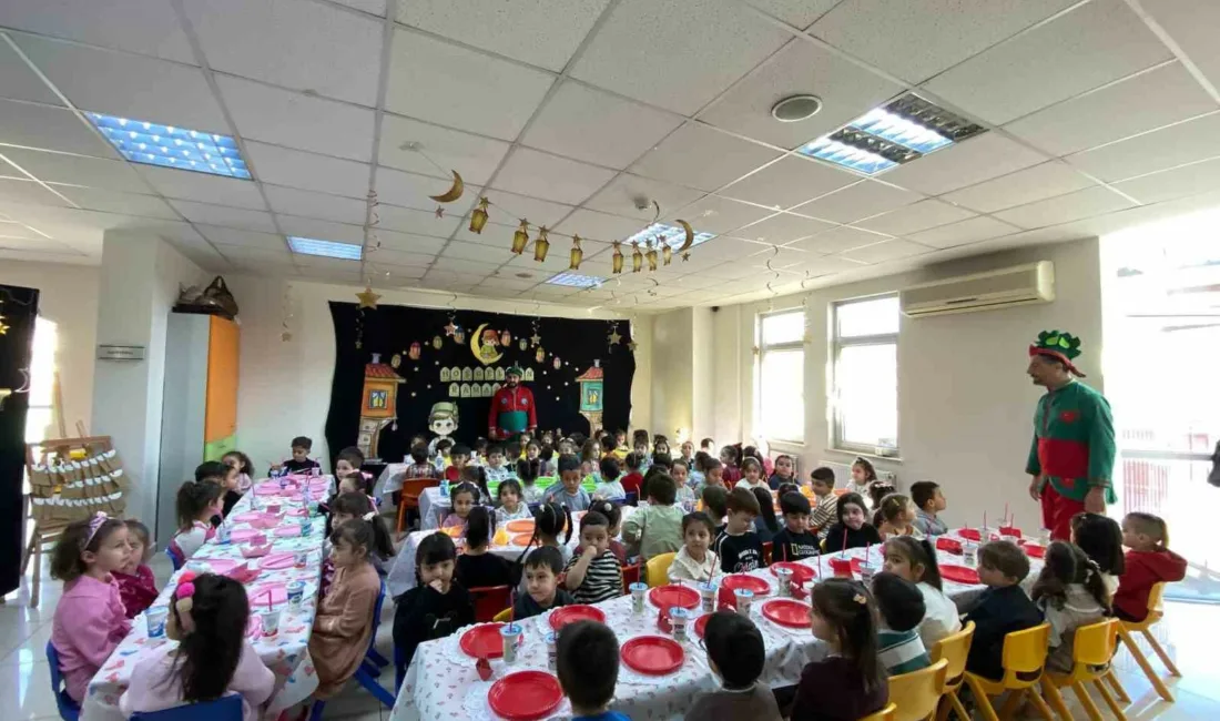 Pursaklar Belediyesi’nin Nezaket Okulu’nda eğitim gören öğrenciler, tekne orucunu öğle