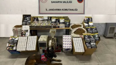 Sakarya’da jandarma ekiplerinin, kaçakçılıkla mücadele çalışmaları kapsamında Adapazarı ve Pamukova