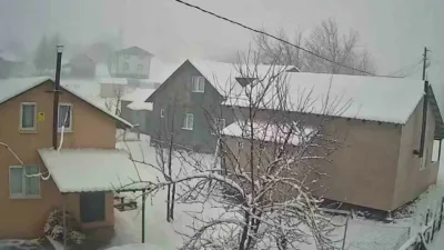 Sakarya’nın Hendek ilçesinin yüksek kesimlerinde etkili olan kar yağışı, yaylaları