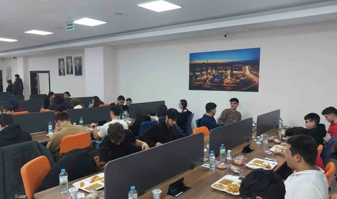 Sincan Belediyesi tarafından gençlerin eğitim hayatına destek olmak amacıyla hayata