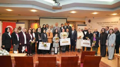 DÜZCE(İHA) – Düzce’de Tarımda Kadın Eli Projesinde gerçekleştirilen Tarımda Zirveye