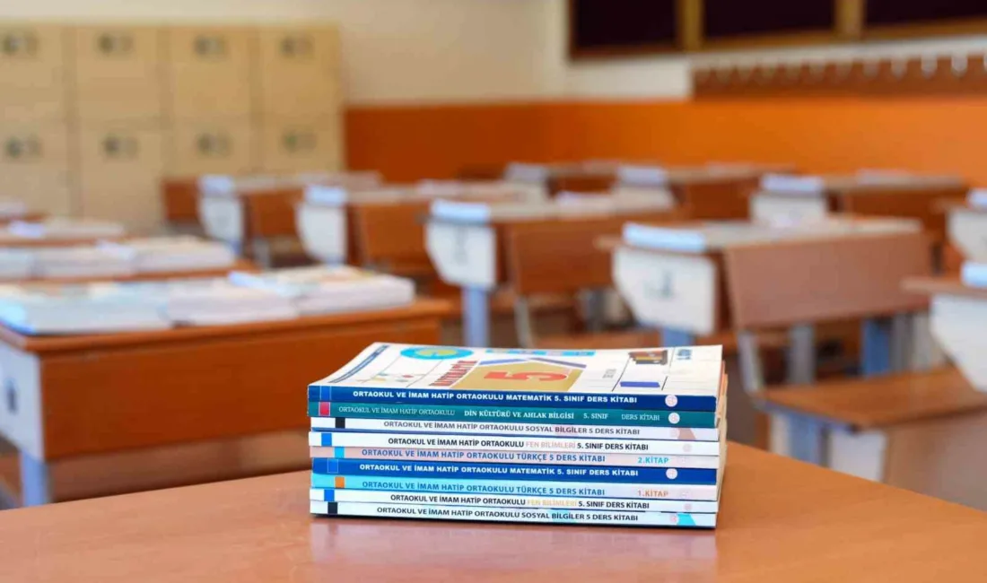 Milli Eğitim Bakanlığı (MEB) tarafından özel yayınevlerinde “Türkiye Yüzyılı Maarif