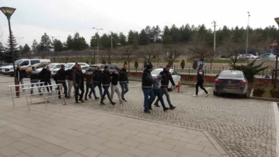 Midesinde 33 adet paket halindeki 258,31 gram metamfetamini ülkeye sokan