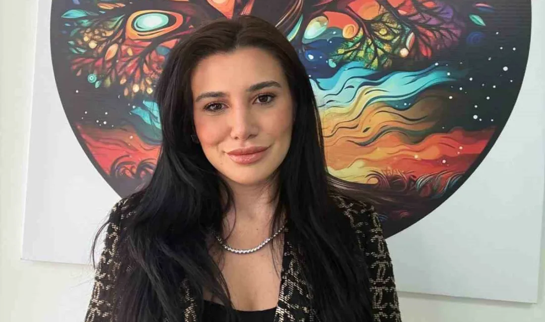 Zonguldak’ta diyetisyen Gizem Güneş, vatandaşlara bayramda porsiyonları küçülterek beslenmenin tadını