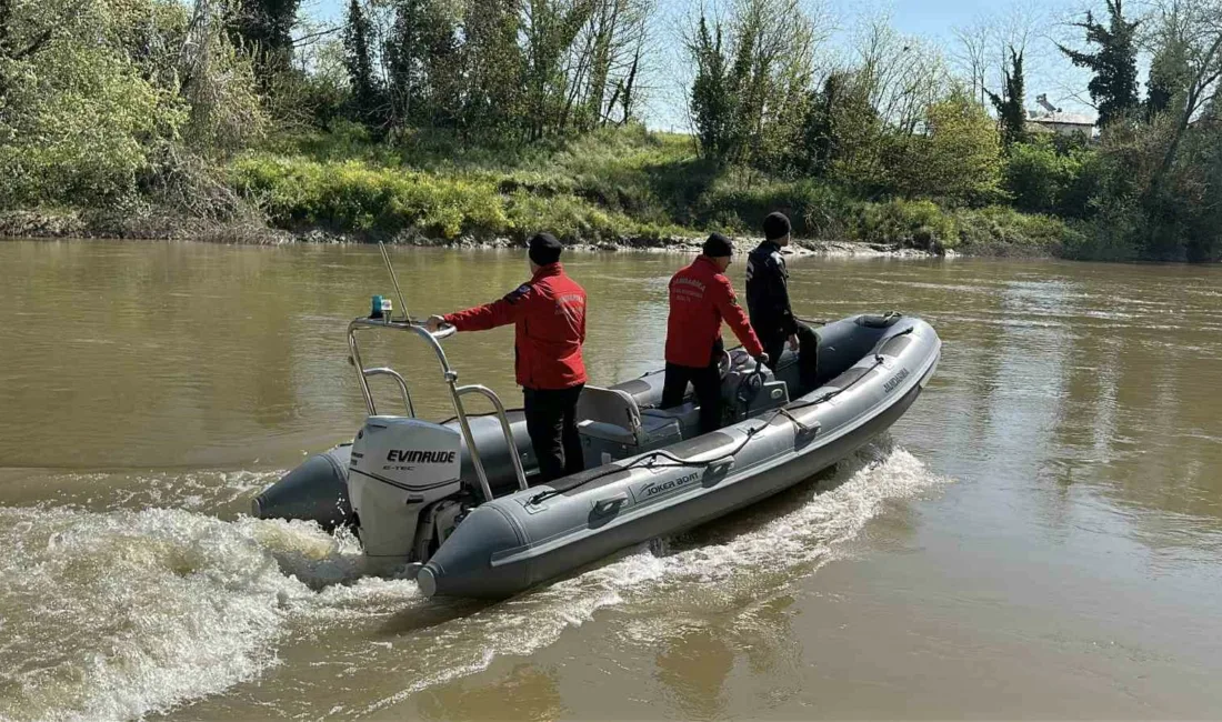 Sakarya Nehri’nde balık tutarken beline bağlanan ipin kopmasıyla akıntıya kapılarak