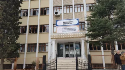 Ankara’da görev yapan öğretmen İbrahim Fındık, 42 yıl 7 aylık