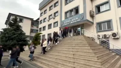 Karabük merkezli 7 ilde düzenlenen siber dolandırıcılık operasyonunda, sosyal medya