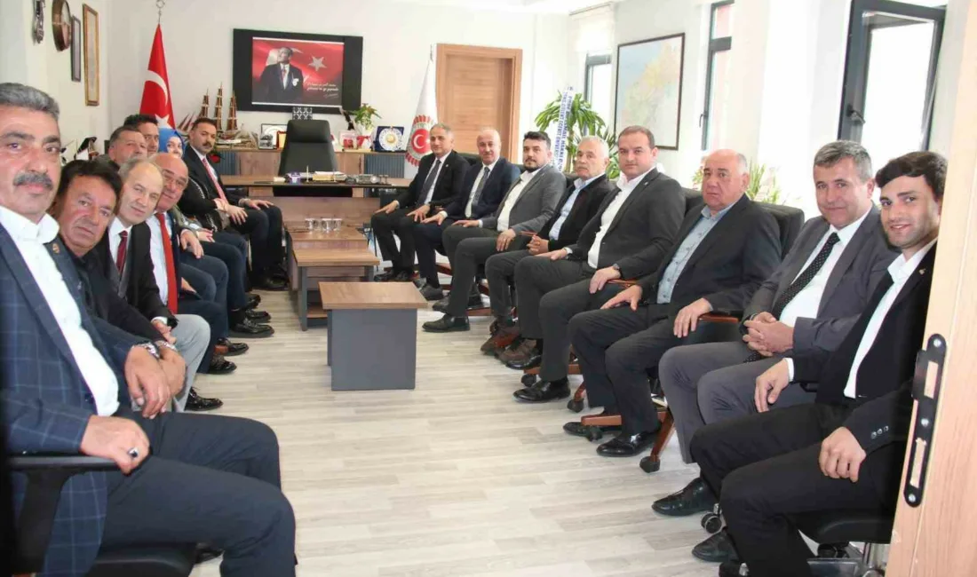 AK Parti Zonguldak İl Başkanı Mustafa Çağlayan, beraberindeki heyetle birlikte