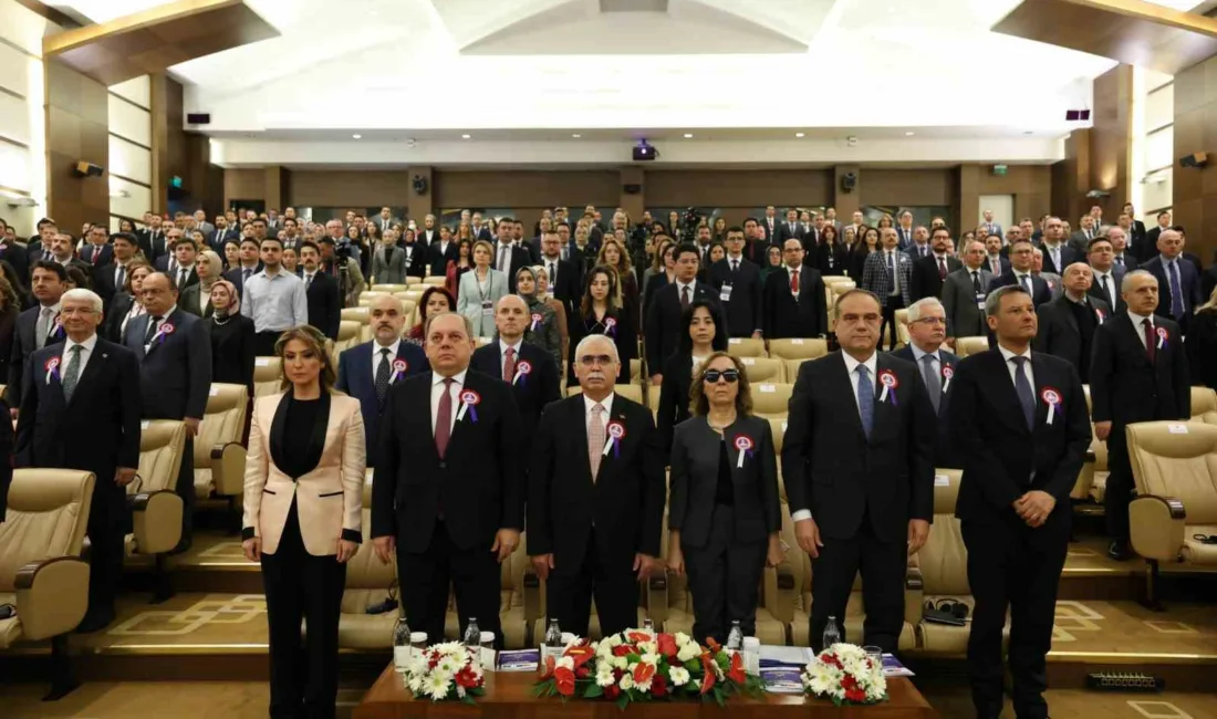 Anayasa Mahkemesi (AYM) Başkanı Kadir Özkaya, “Anayasa Mahkemesi, 64 yıllık