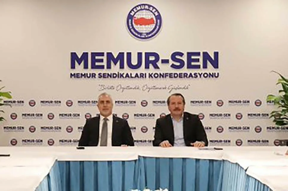 Çalışma ve Sosyal Güvenlik Bakanı Vedat Işıkhan, Memur-Sen Genel Başkanı
