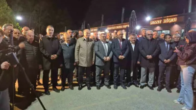 Düzce’de kokoreç severlerin yeni adresi Melenpark içinde bulunan Kokoreççiler Çarşısı