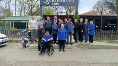 DÜZCE(İHA) – Düzce Cumhuriyet Başsavcısı Yasin Emre, Down sendromlu bireylerin