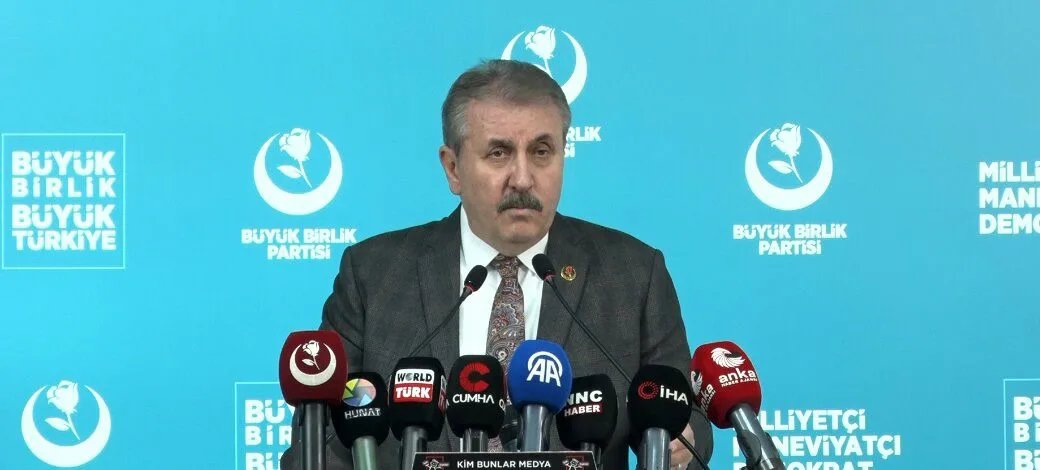 Büyük Birlik Partisi (BBP) Genel Başkanı Mustafa Destici, “Hep birlikte