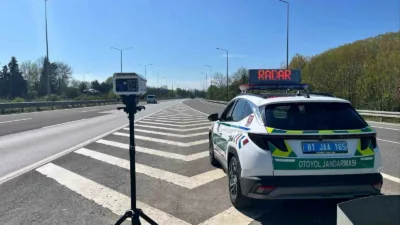 DÜZCE (İHA) – Düzce’de 16 bin aracı denetleyen polis ve