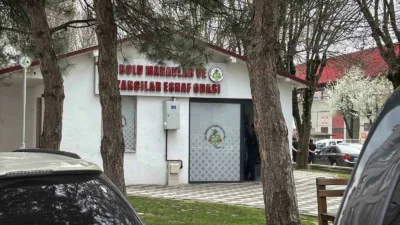 Bolu’da jandarma ekipleri, Bolu Belediyesine yönelik yürütülen ’icbar suretiyle irtikap’