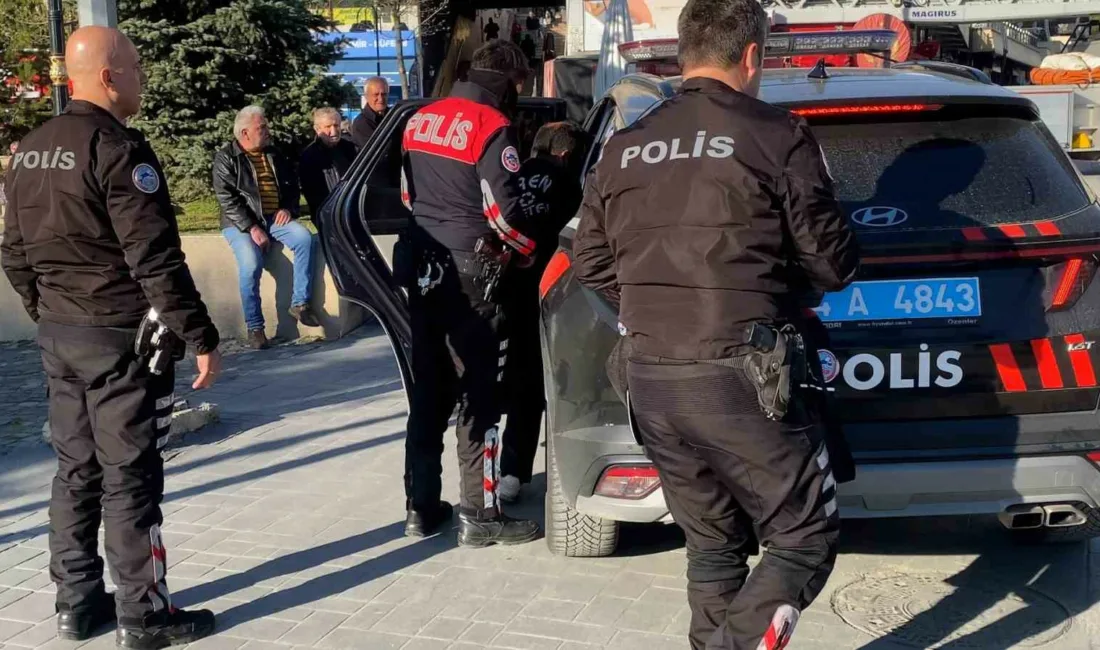 Bolu’da bir iş merkezinin balkonuna çıkarak çevreye rahatsızlık veren alkollü
