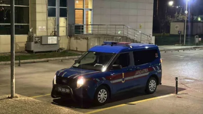 Bolu’da jandarma ekiplerinin, Bolu Belediyesi’ne yönelik yürütülen ’icbar suretiyle irtikap’