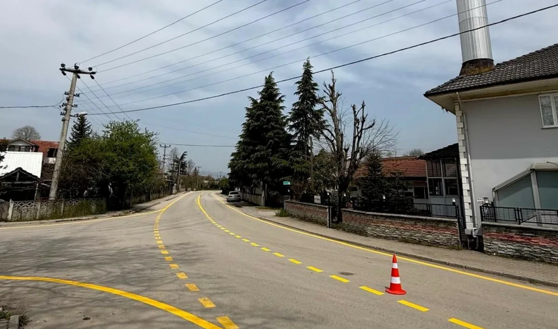 DÜZCE (İHA) – Düzce İl Özel İdaresi Yol Hizmetleri Müdürlüğü